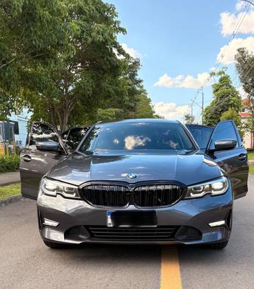 BMW 320i 2.0 16V TURBO FLEX SPORT GP AUTOMÁTICO BMW 320i 2.0 16V TURBO FLEX SPORT GP AUTOMÁTICO